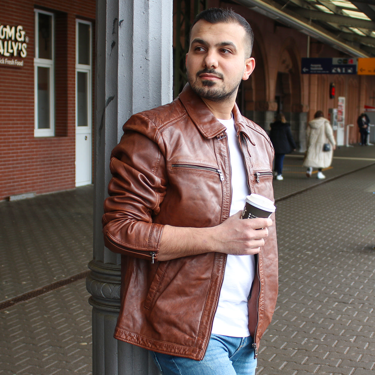 Hemd Braune Lederjacke Outfit Reiss REGULAR FIT-EDEN TRUCKER