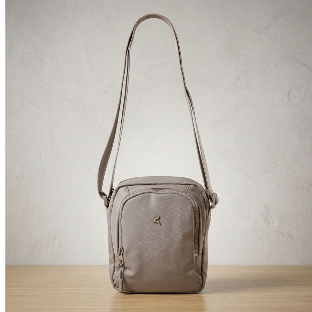 PRATO Unisex Umhängetasche/Crossbody mit 3 Fächern mit verstellbar Gurt