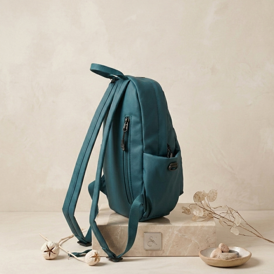 FRANKY Mini Rucksack Damen, Klein Rucksack ,  Für Frauen & Mädchen im Alltag & auf Reisen